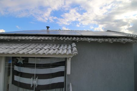 Casa à venda com 225m², 4 quartos e 2 vagasPainel solar