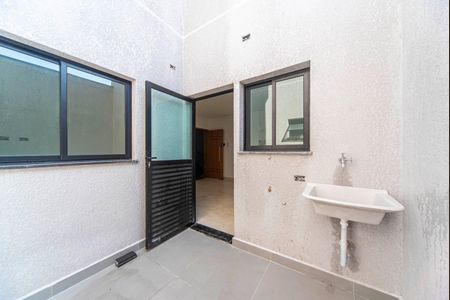 Apartamento à venda com 60m², 2 quartos e 1 vaga Apartamento à venda com 60m², 2 quartos e 1 vagaÁrea de Serviço