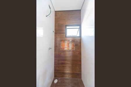 Apartamento à venda com 120m², 2 quartos e 2 vagasBanheiro do Quarto 2