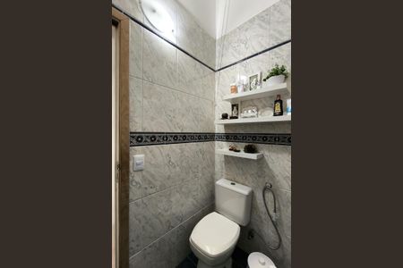 Casa à venda com 250m², 3 quartos e 4 vagasBanheiro