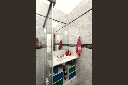 Casa à venda com 250m², 3 quartos e 4 vagasBanheiro