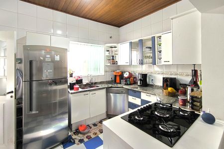 Casa à venda com 250m², 3 quartos e 4 vagasCozinha