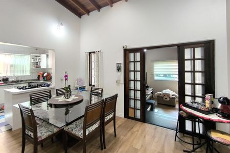 Casa à venda com 250m², 3 quartos e 4 vagasSala de Jantar