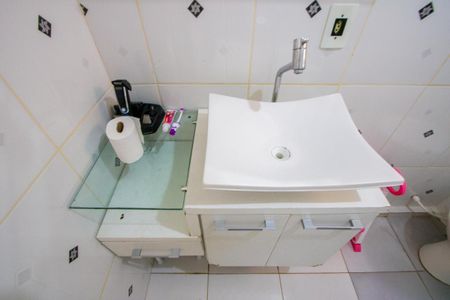 Apartamento para alugar com 50m², 2 quartos e 1 vaga Apartamento para alugar com 50m², 2 quartos e 1 vagaBanheiro