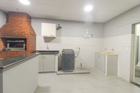 Casa à venda com 200m², 3 quartos e 4 vagasÁrea Privativa