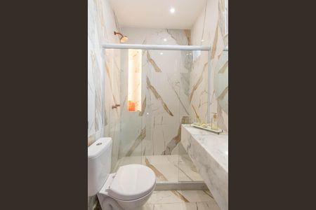 Apartamento à venda com 200m², 3 quartos e 1 vagaBanheiro