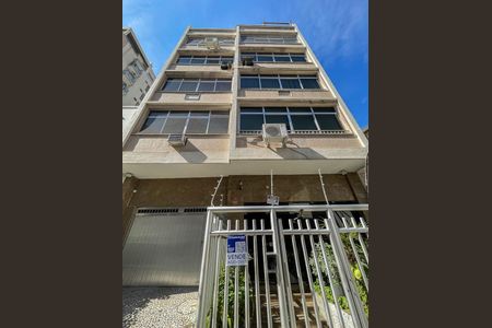 Apartamento à venda com 200m², 3 quartos e 1 vagaFachada