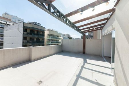 Apartamento à venda com 200m², 3 quartos e 1 vagaCobertura