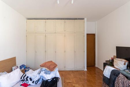 Apartamento à venda com 200m², 3 quartos e 1 vagaQuarto 2
