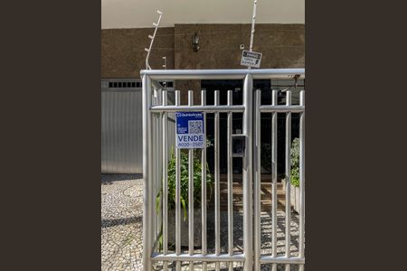 Apartamento à venda com 200m², 3 quartos e 1 vagaPlaquinha