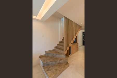 Apartamento à venda com 200m², 3 quartos e 1 vagaSala