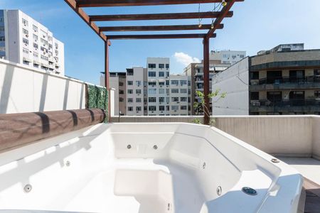 Apartamento à venda com 200m², 3 quartos e 1 vagaCobertura