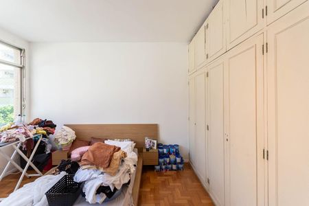 Apartamento à venda com 200m², 3 quartos e 1 vagaQuarto 2