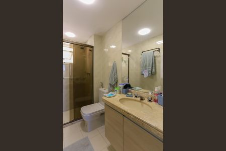 Apartamento à venda com 170m², 3 quartos e 2 vagasBanheiro Social