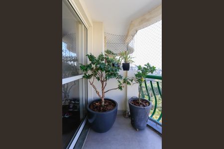 Apartamento à venda com 170m², 3 quartos e 2 vagasVaranda Sala