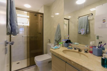 Apartamento à venda com 170m², 3 quartos e 2 vagasBanheiro Social