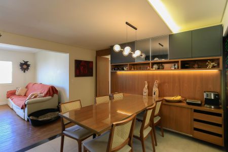 Apartamento à venda com 170m², 3 quartos e 2 vagasCopa 