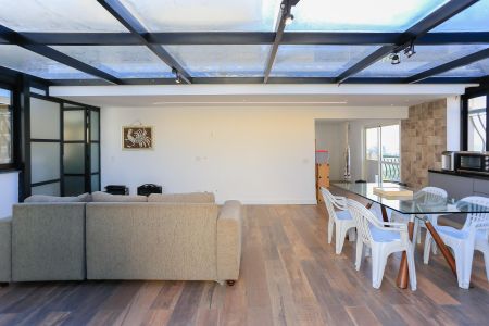 Apartamento à venda com 170m², 3 quartos e 2 vagasVaranda 