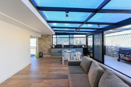 Apartamento à venda com 170m², 3 quartos e 2 vagasVaranda 