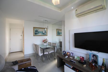 Apartamento para alugar com 55m², 2 quartos e 1 vagaSala
