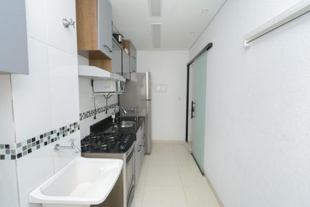 Apartamento para alugar com 60m², 2 quartos e 1 vaga Apartamento para alugar com 60m², 2 quartos e 1 vagaCozinha e Área de Serviço