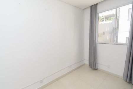 Apartamento para alugar com 60m², 2 quartos e 1 vaga Apartamento para alugar com 60m², 2 quartos e 1 vagaQuarto 1