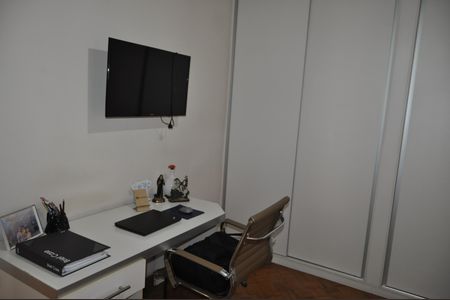 Casa de condomínio à venda com 225m², 4 quartos e 1 vagaQuarto Edícula