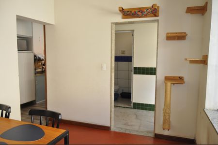 Casa de condomínio à venda com 225m², 4 quartos e 1 vagaCozinha