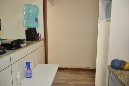 Casa de condomínio à venda com 225m², 4 quartos e 1 vagaCozinha