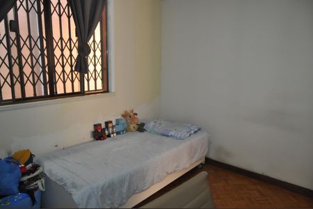 Casa de condomínio à venda com 225m², 4 quartos e 1 vagaQuarto Edícula