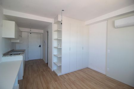 Studio para alugar com 27m², 1 quarto e sem vaga Studio para alugar com 27m², 1 quarto e sem vagaStudio