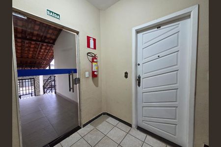 Apartamento à venda com 50m², 2 quartos e 1 vagaFoto 01
