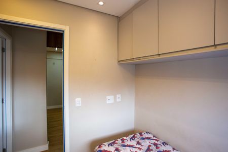 Apartamento à venda com 70m², 3 quartos e 1 vagaQuarto 2