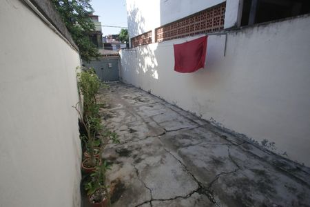 Casa à venda com 50m², 1 quarto e 1 vagaGaragem
