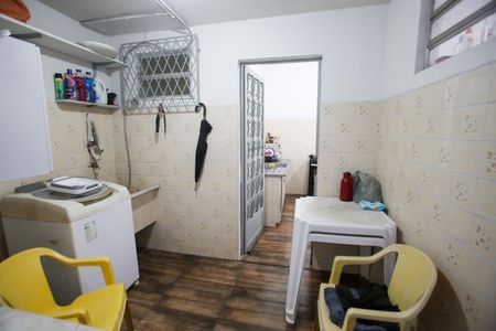 Casa à venda com 50m², 1 quarto e 1 vagaÁrea de Serviço