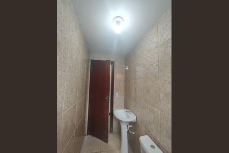 Casa para alugar com 75m², 3 quartos e 2 vagas Casa para alugar com 75m², 3 quartos e 2 vagasBanheiro