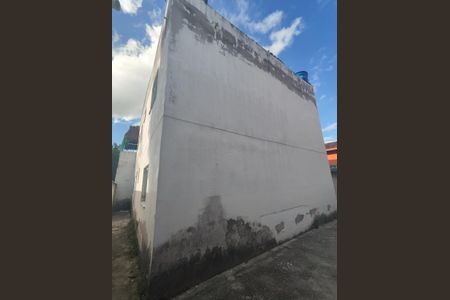 Casa para alugar com 75m², 3 quartos e 2 vagas Casa para alugar com 75m², 3 quartos e 2 vagasQuintal