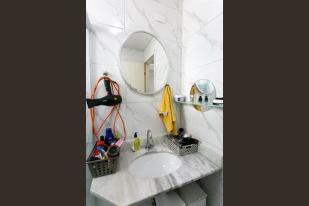 Apartamento à venda com 69m², 3 quartos e 1 vaga Apartamento à venda com 69m², 3 quartos e 1 vagaBanheiro da Suíte