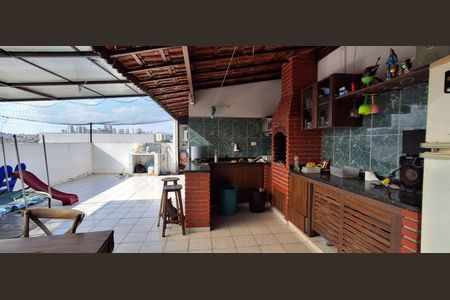 Apartamento à venda com 174m², 3 quartos e 2 vagas Apartamento à venda com 174m², 3 quartos e 2 vagasCobertura