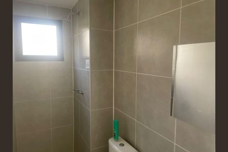 Apartamento para alugar com 44m², 2 quartos e sem vaga Apartamento para alugar com 44m², 2 quartos e sem vagaBanheiro