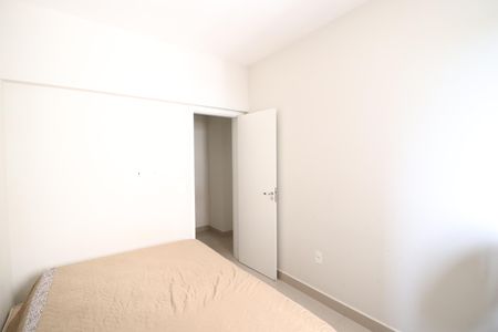 Apartamento para alugar com 96m², 3 quartos e 2 vagasQuarto 2