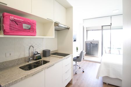 Studio para alugar com 30m², 1 quarto e sem vaga Studio para alugar com 30m², 1 quarto e sem vagaStudio