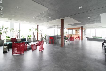 Studio para alugar com 30m², 1 quarto e sem vaga Studio para alugar com 30m², 1 quarto e sem vagaÁrea comum - Piscina