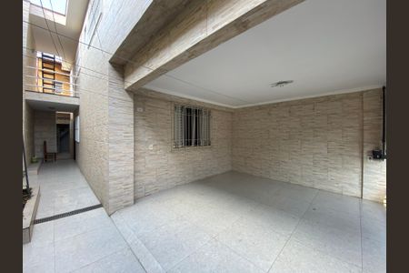 Casa à venda com 200m², 1 quarto e sem vagaGaragem