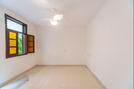 Studio para alugar com 12m², 1 quarto e sem vagaStudio
