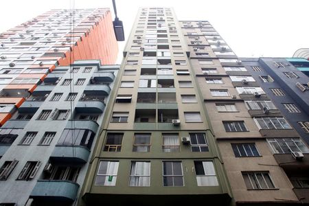 Apartamento à venda com 54m², 1 quarto e sem vagaFachada