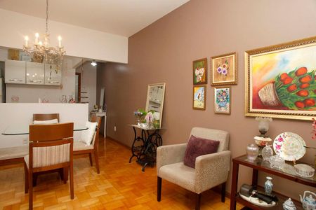 Apartamento à venda com 54m², 1 quarto e sem vagaSala