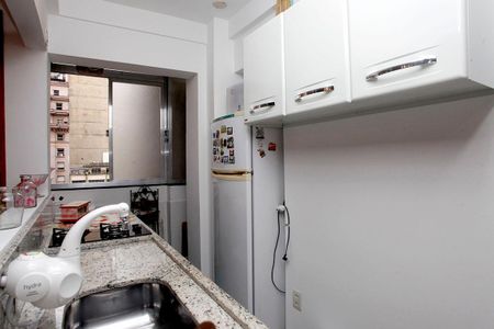 Apartamento à venda com 54m², 1 quarto e sem vagaCozinha + Área de Serviço