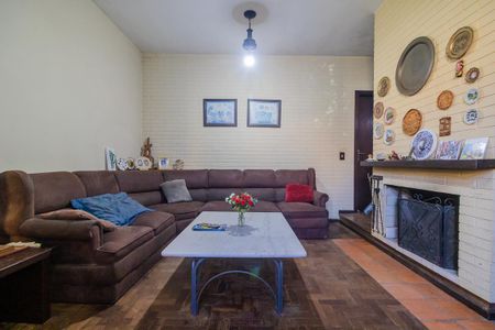 Casa à venda com 300m², 3 quartos e 1 vagaSala