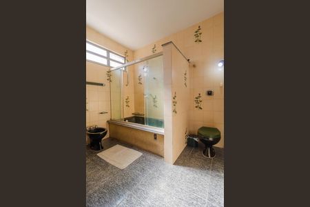 Casa à venda com 300m², 3 quartos e 1 vagaQuarto 1 - suíte